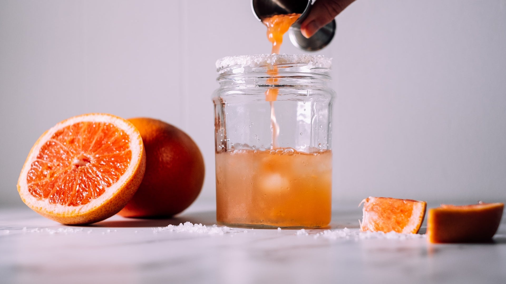Paloma Cocktail Recipe with a Provencal Twist - Unsplash Image